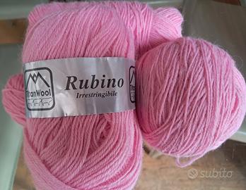 Gomitoli di lana rosa baby (n.3)