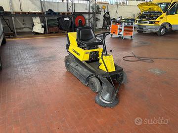 Spazzatrice Karcher KMR Trac