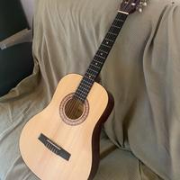 Chitarra 3/4 classica mai usata