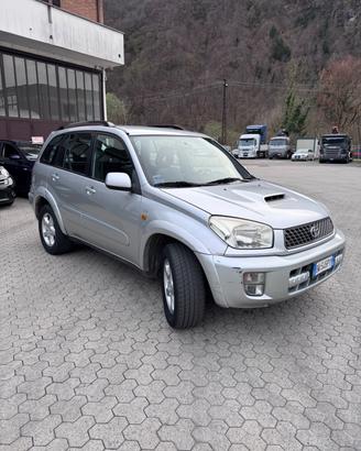 Toyota RAV 4 RAV4 2.0 Tdi D-4D cat 5 porte Sol