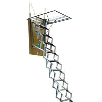 Scala in acciaio retrattile 