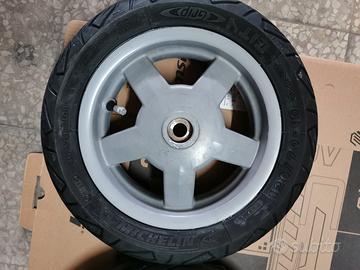 ruota posteriore vespa LX 