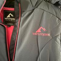 Giacca sportiva smanicata.