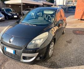 Renault Scenic Scénic X-Mod 1.5 dCi 105CV Confort