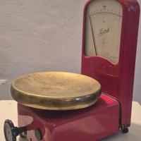 Antica bilancia da negozio Pratali tipo Berkel