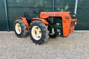 Trattore usato GOLDONI 932 SNODATO