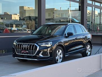 AUDI Q3 35 TDI S tronic Business Advanced