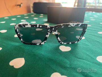 Occhiali da sole prada