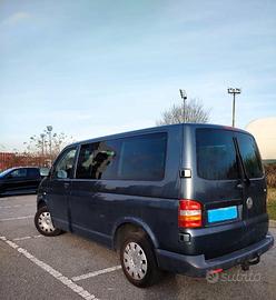 Volkswagen T5 2.0 TDI – 9 Posti – Gancio Traino