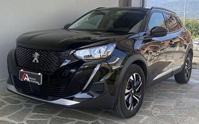 PEUGEOT 2008 PureTech 100 S&S Allure