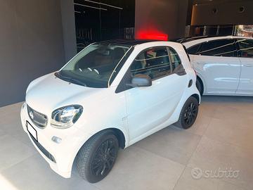 SMART ForTwo 70 CV 1.0 twinamic Youngster NAVI+T