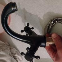 Kit rubinetto per lavabo 