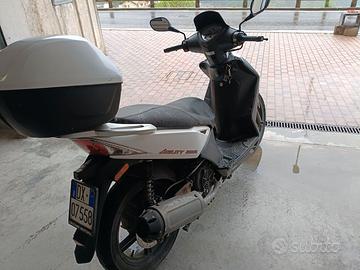 Scooter  Kymco  200cc