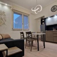 Elegante Bilocale con Garage vicino Fiera