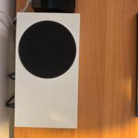 Xbox series S + 2 controller