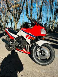 Yamaha FZ 750 del 1986