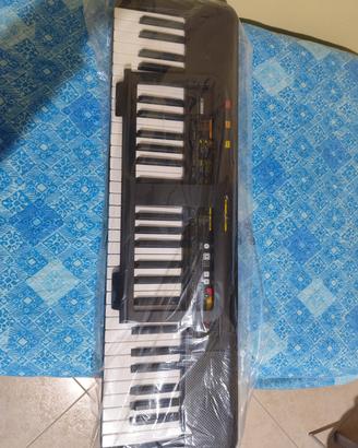 Yamaha digital keyboard 