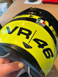 Casco agv in fibra di carbonio vr46