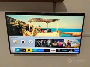 Smart TV 43" Samsung, 4K ultra HD, come nuova