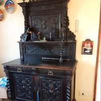 Mobili legno nero artigianali 