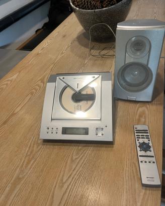 Impianto stereo sharp