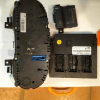 quadro strumenti Audi A1 1.6 anno 2010