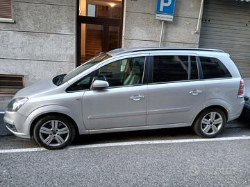 OPEL Zafira 2ª serie - 2005