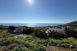 Villa di 288 m² con 4 locali e box auto doppio a S