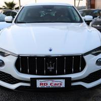 Maserati Levante V6 Diesel 275 CV AWD TETTUCCIO AP