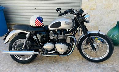 Triumph bonneville T100