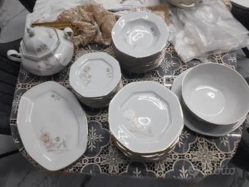 servizio di piatti vintage Tognana