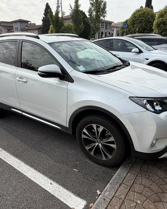 Rav 4 - white edition - 4x4