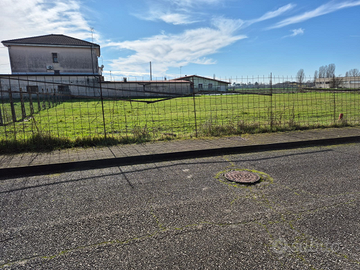 Terreno residenziale