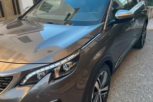 Peugeot 5008 2018 GT LINE 180cv