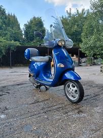 Vespa ET4 150 cc