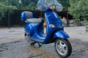 Vespa ET4 150 cc