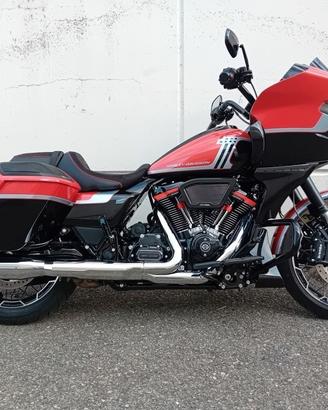 Harley-Davidson CVO Road Glide 25°