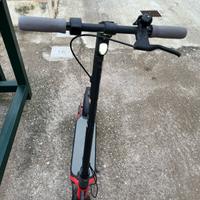 Monopattino elettrico nineboot 250 watt