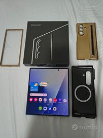 Samsung Galaxy Z Fold 7 1Tb come nuovo 