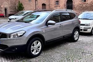 Auto Nissan quasquai