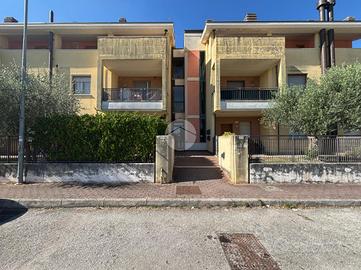 3 LOCALI A FANO