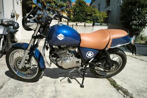 Suzuki TU 250 del 99 con 46.000 km