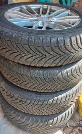 Cerchi in lega Ligier con 4 gomme 4S 155/65 R 14