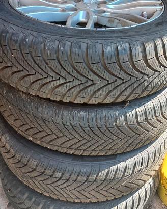 Cerchi in lega Ligier con 4 gomme 4S 155/65 R 14