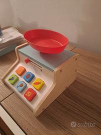  Bilancia giocattolo in legno e plastica