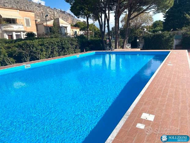 Mondello Appartamento in Residence con Piscina