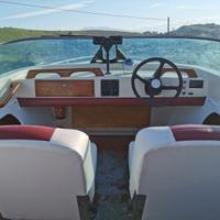 Imbarcazione Conero Delfino 450