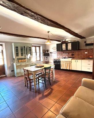 Bilo arredato con terrazzo