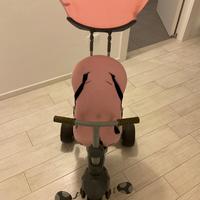 Triciclo a pedali per bambini