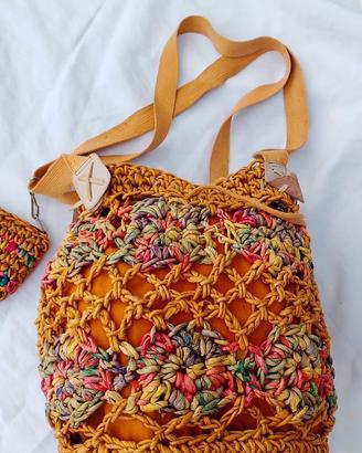 Borsa cesta multicolore con borsellino